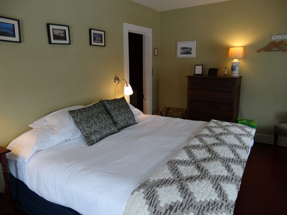Shoreham Inn Bed & Breakfast - photo 6