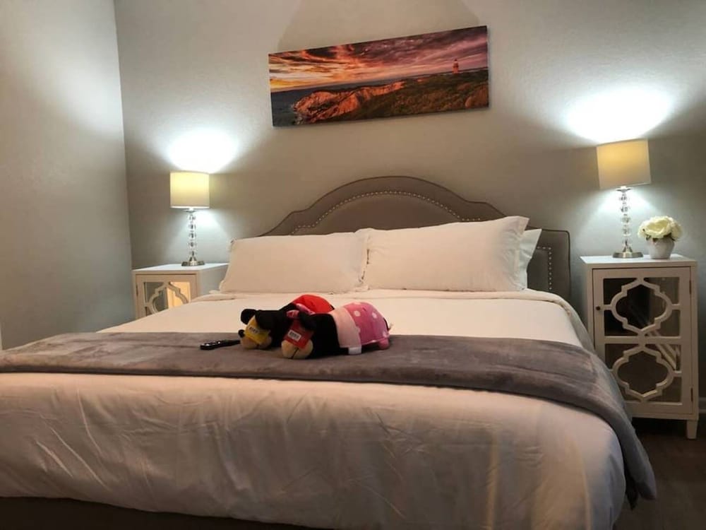 Tideview 66 NEW Luxury 3 Suites Resort Home. Sleep 9 - photo 3