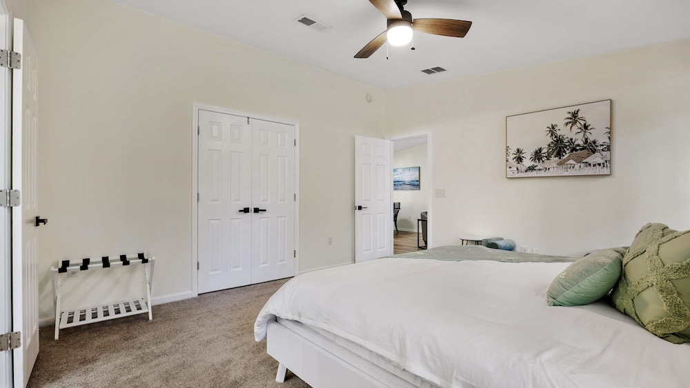 The Oak Hideaway Pet Friendly 3bd — Saint Augustine — photo 4