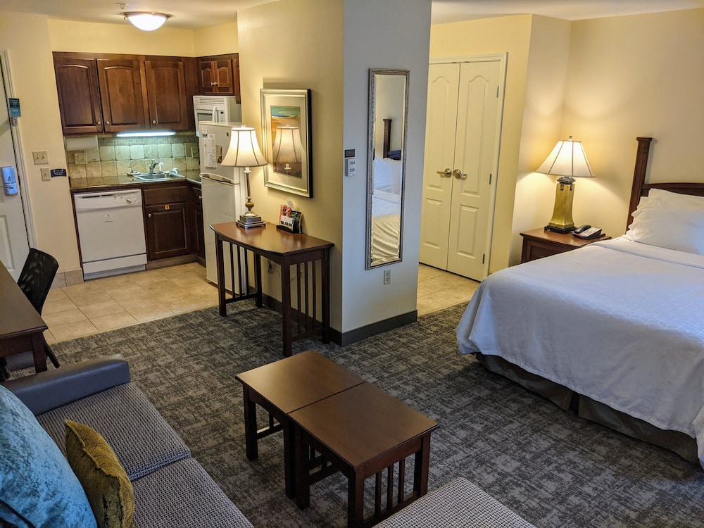 Staybridge Suites Indianapolis Carmel an IHG Hotel - photo 4