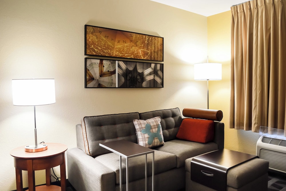 TownePlace Suites by Marriott Quantico Stafford - photo 32