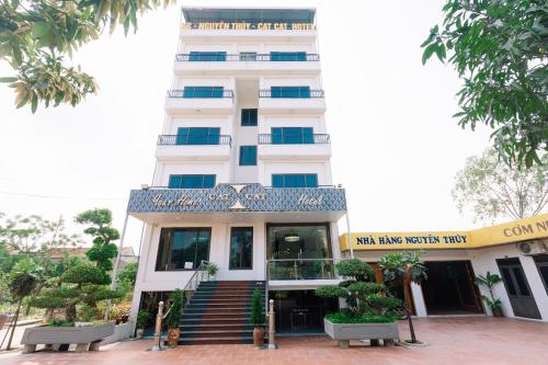 Khách Sạn Cát Cát Hải Tiến in Unknown City, Vietnam