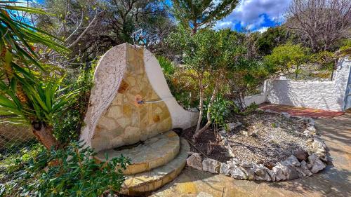 MaMa House con vista mare — 4-Star Luxury Hotel in Cala Gonone, Italy