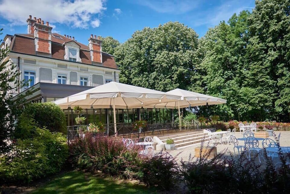 Château de la Dame Blanche