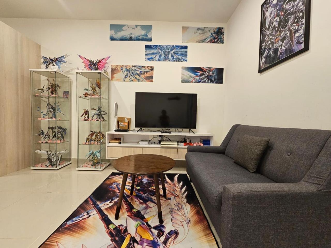 Seaview suite@The Shore Figures Kota Kinabalu — 4-Star Luxury Hotel in Kota Kinabalu, Malaysia