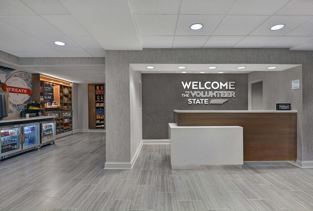 Hampton Inn Gallatin - photo 6