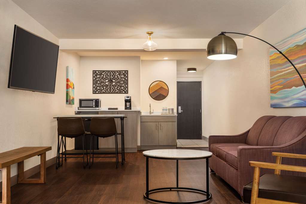 Radisson Hotel Colorado Springs Airport - photo 14