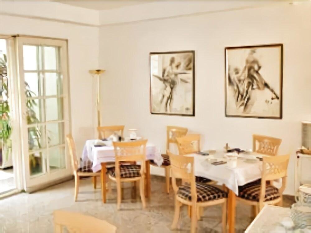 Hotel Hornung in Darmstadt, Germany