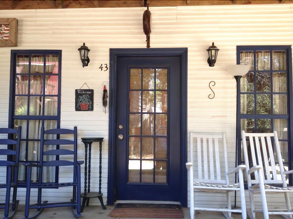 Bluebonnet Inn - photo 18