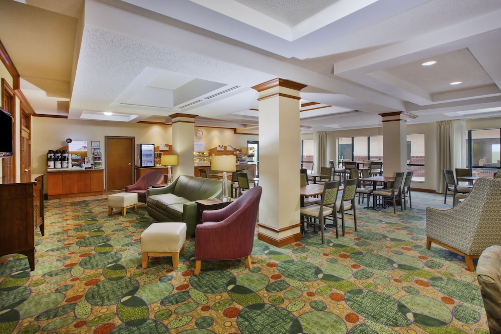 Holiday Inn Express & Suites Montpelier by IHG - photo 48