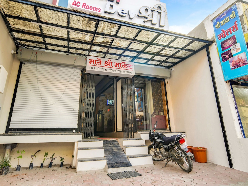 Hotel Dev Shree - carbon neutral hotel in Indore