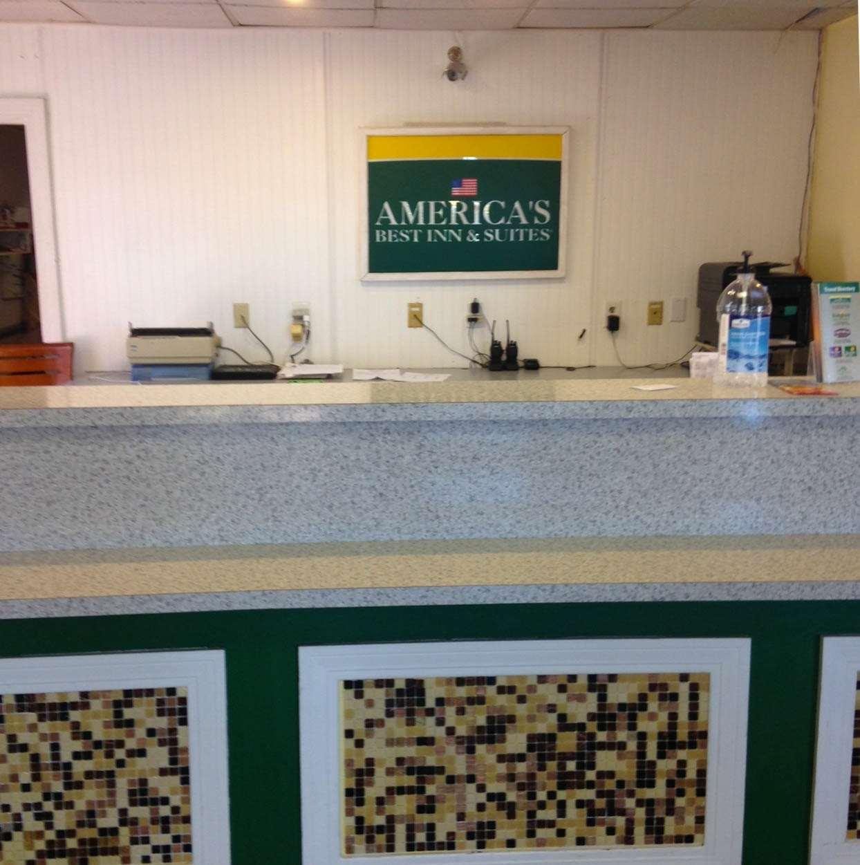 America’s Best Inn Birmingham Airport — Birmingham — photo 5