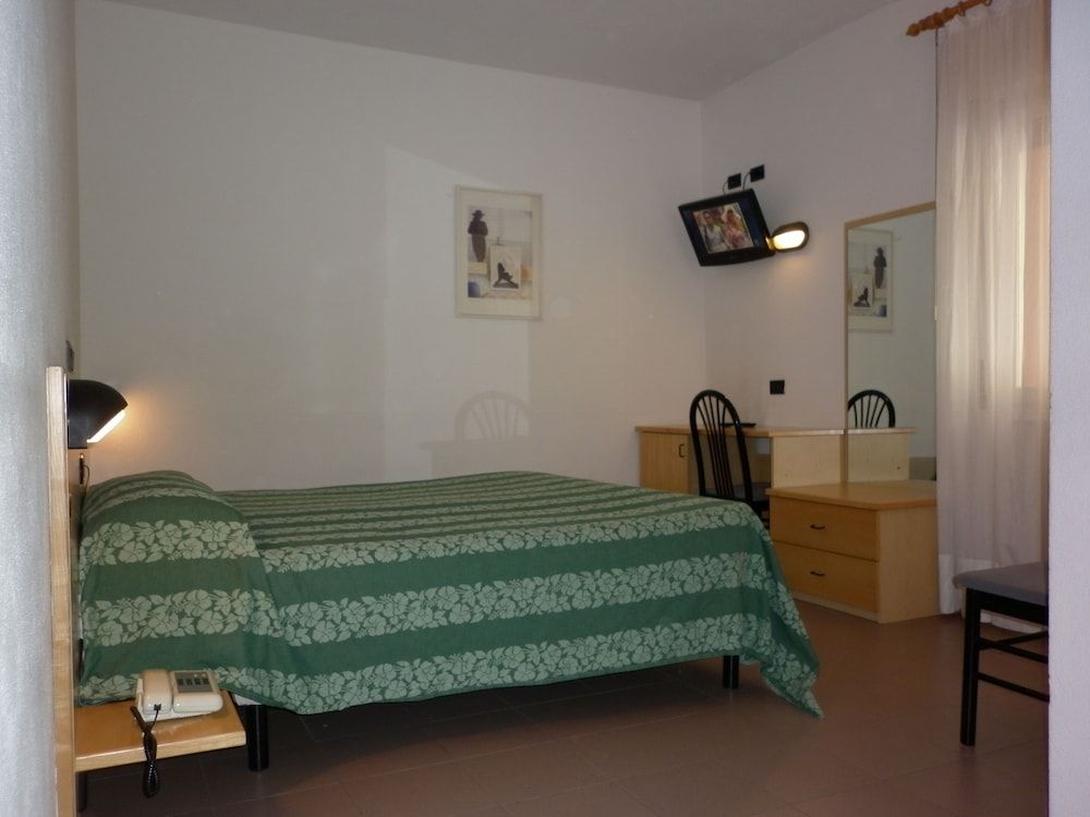 Hotel Aurora — Chiavenna — photo 4
