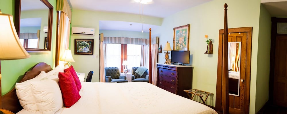 Sweetwater Branch Inn - photo 12