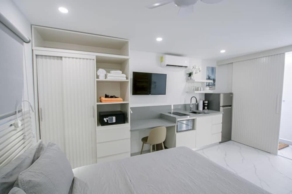 Tamarindo Bay Hotel & Apartments Self Check In Adults Only in Santa Cruz, Costa Rica