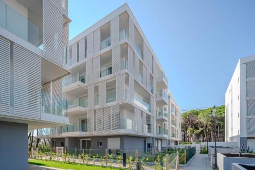 Immobiliare JVL JLBlue Resort — 4-Star Luxury Hotel in Lido Di Jesolo, Italy
