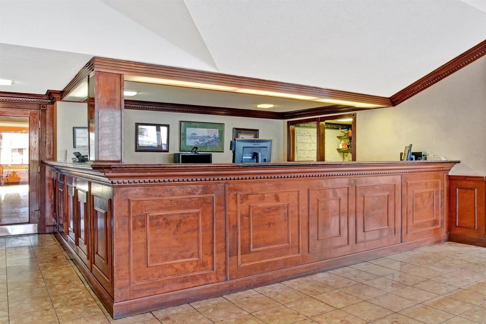 Clarion Inn Louisville - photo 13