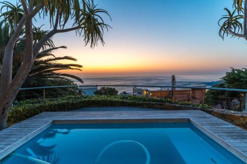 Sunset Bay Camps Bay Villa with pool & sea views