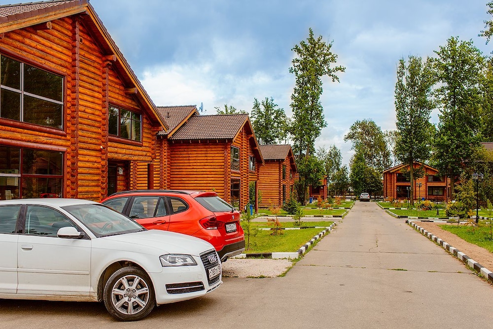 Cottage Hotel Stepanovo — hotel in Yakhroma