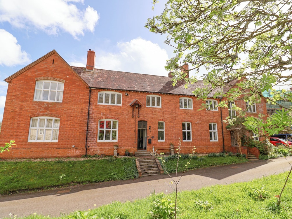 Red House — 4-Star Luxury Hotel in Lyme Regis, United Kingdom