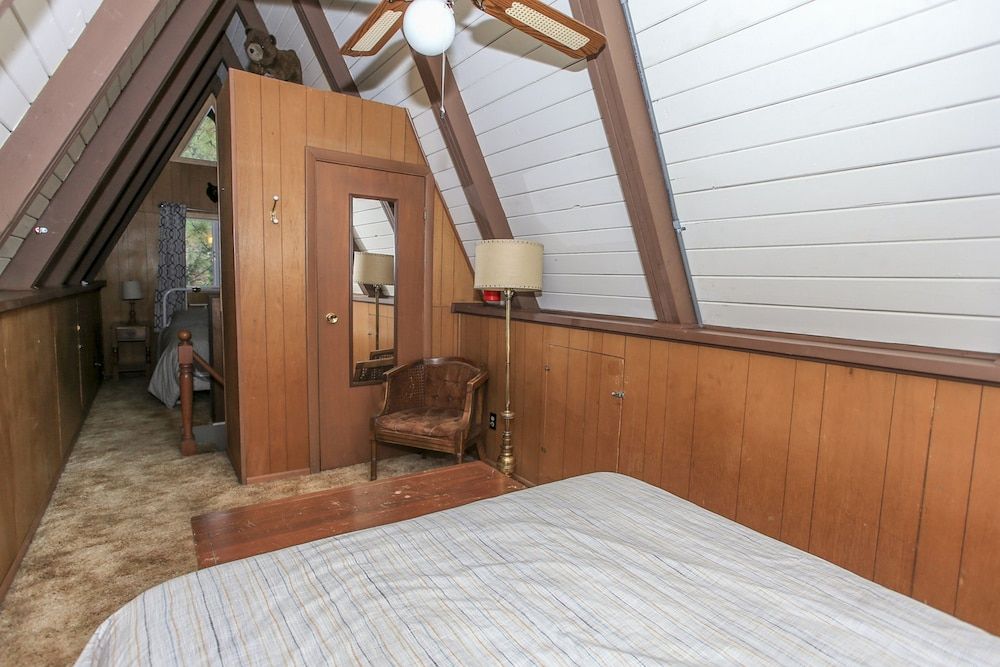 The Getaway Amazing and cozy escape With beautiful views of the Bear Mountain slopes - photo 13