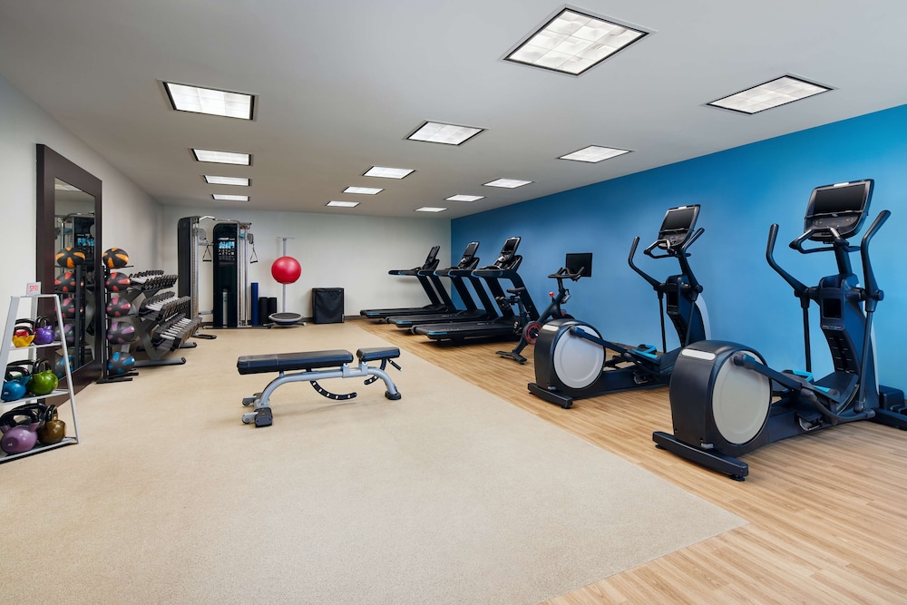 Embassy Suites by Hilton West Palm Beach Central - photo 40