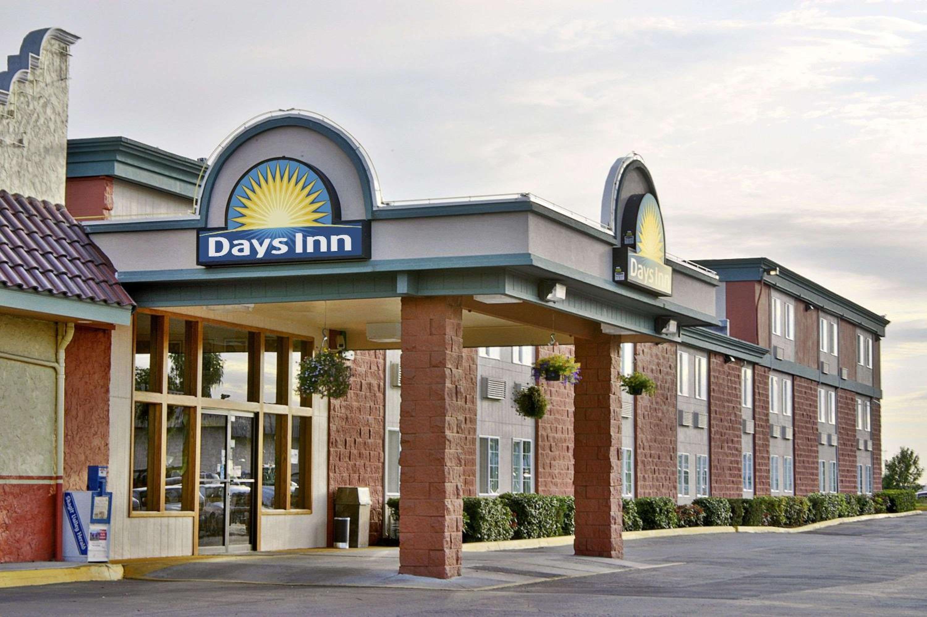 Days Inn By Wyndham Mt Vernon — Mount Vernon