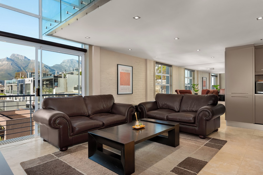 Harbour Terrace 29 — 4-Star Luxury Hotel in Cape Town, South Africa