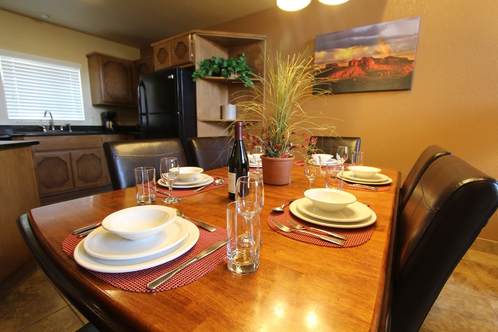 Sedona Springs Resort - photo 12
