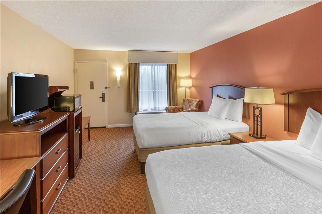 Best Western Hickory - photo 12