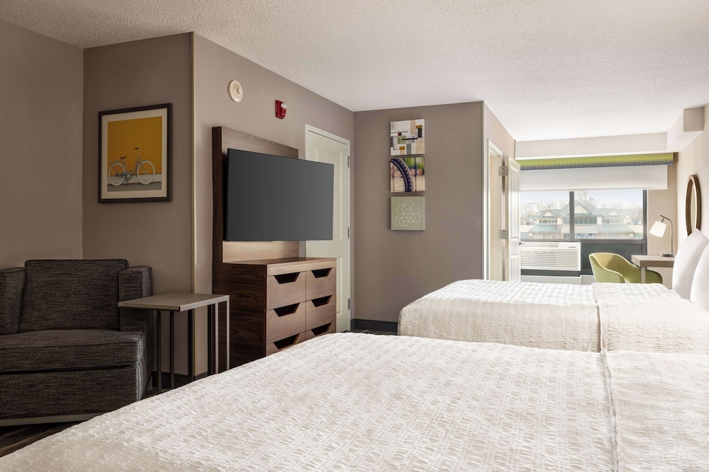 Hampton Inn by Hilton Shelton - photo 12