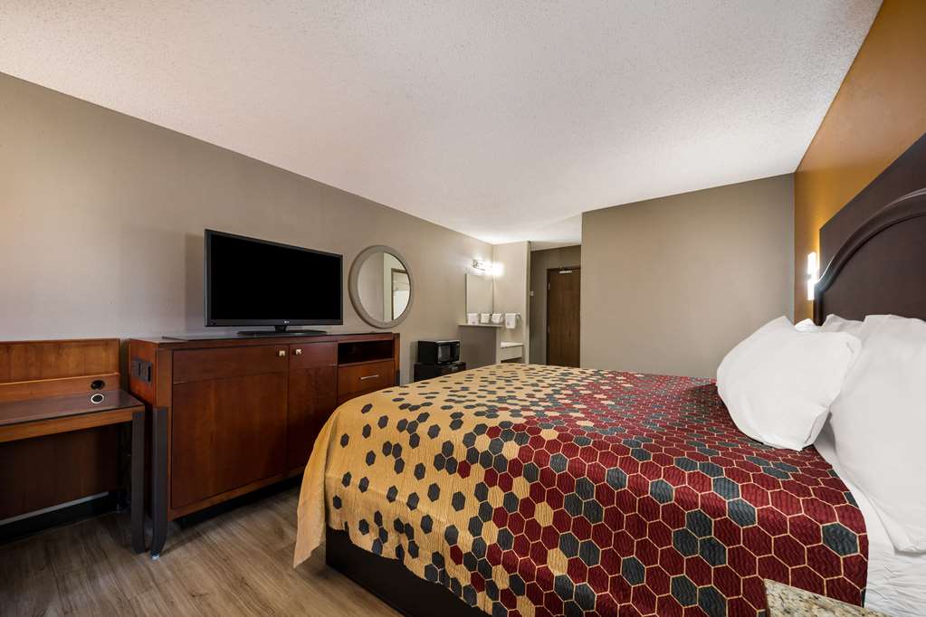 EconoLodge San Antonio Seaworld Medical Center - photo 21