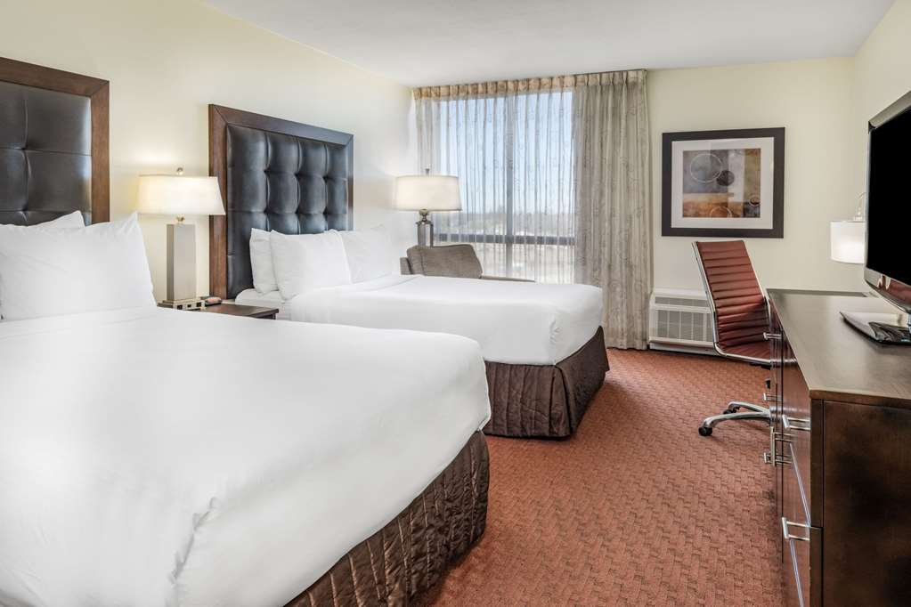 Wyndham Sacramento - photo 17