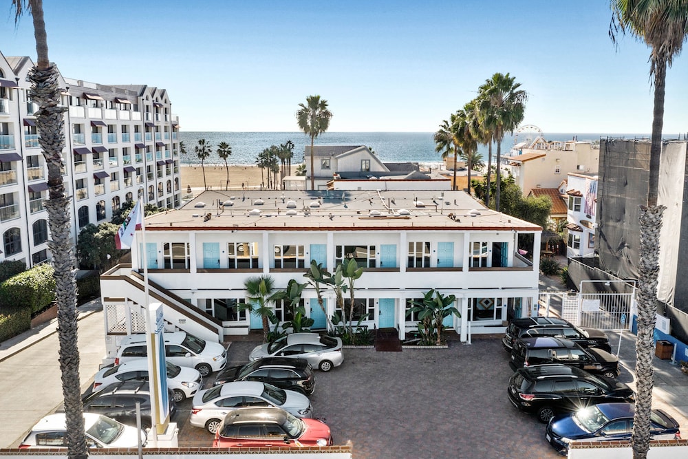 Sea Blue Hotel - photo 47