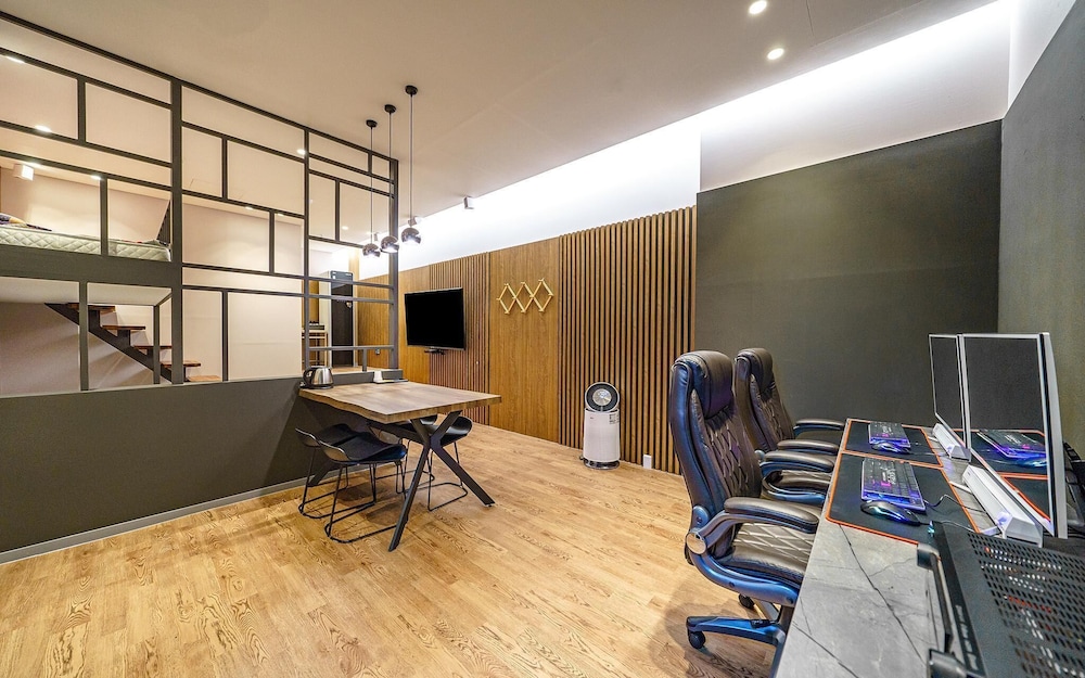 Yaja Hanam Branch in Hanam, South Korea