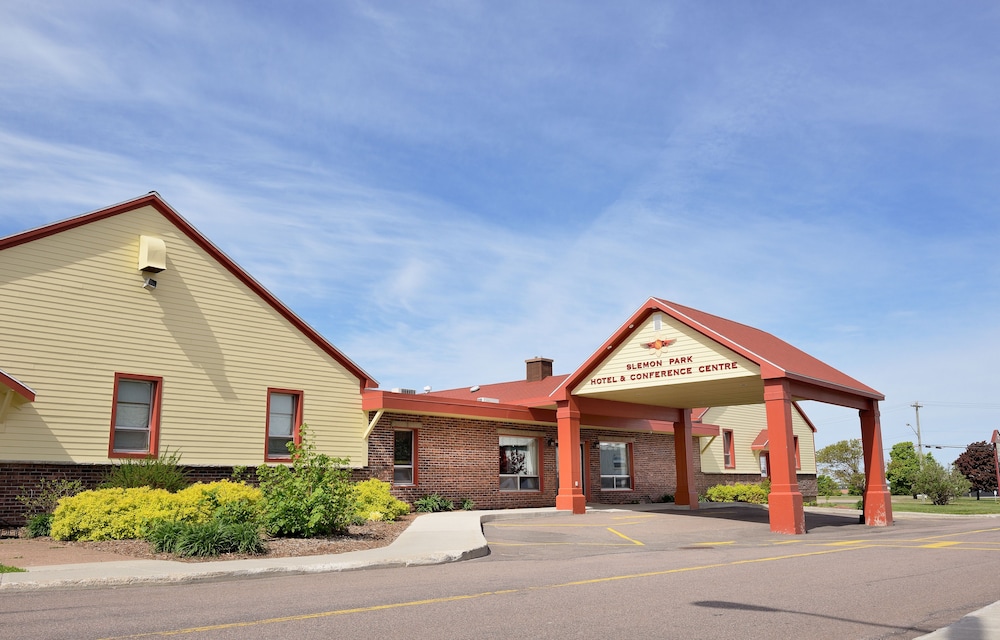 Slemon Park Hotel & Conference Centre in Summerside, Canada