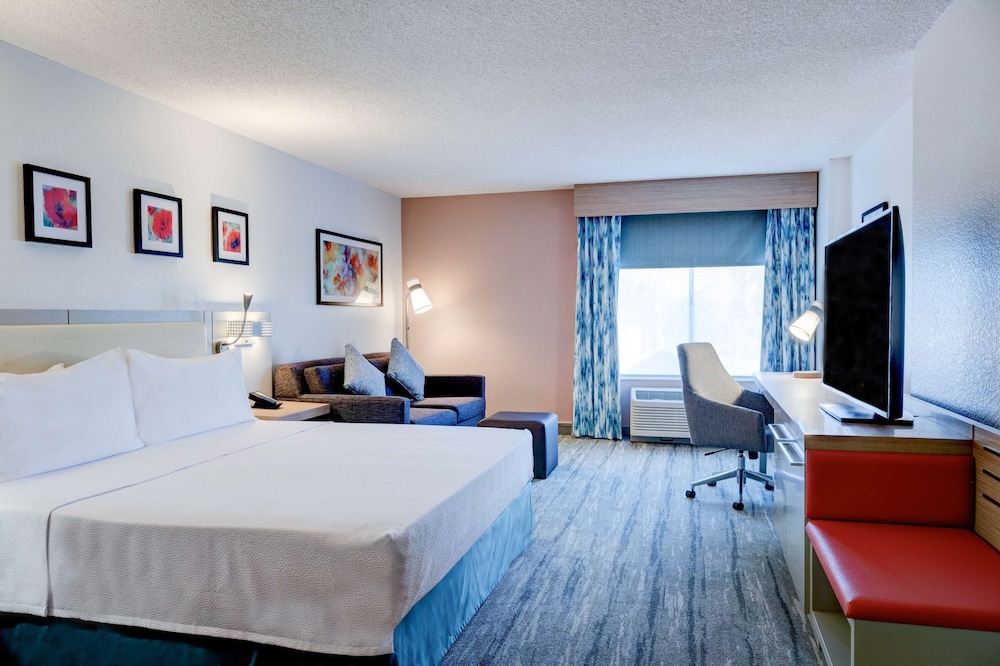Hilton Garden Inn Anaheim Garden Grove - photo 10