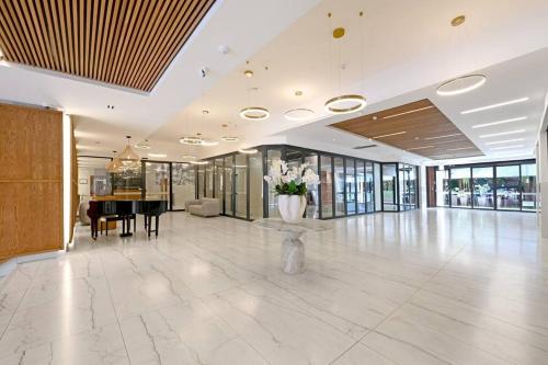 Bella Stylish 1 Bed Apt in trendy De Waterkant with Balcony