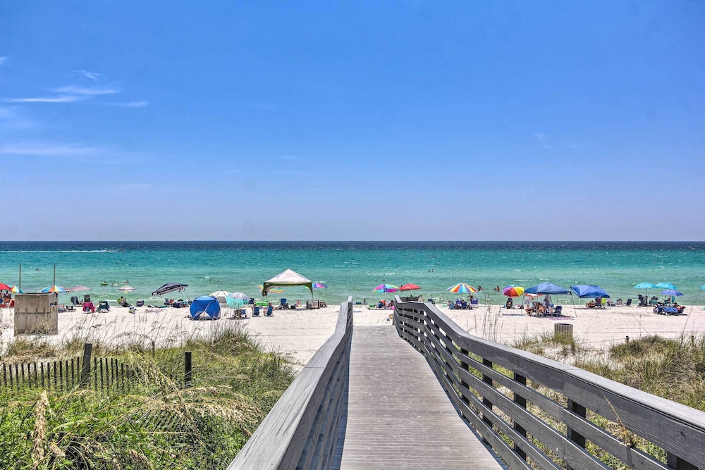 Updated PCB Resort Townhome Walk to Beach - photo 13