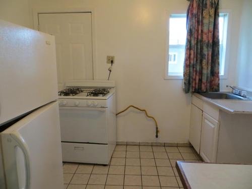 Madison Suites Motel - photo 45