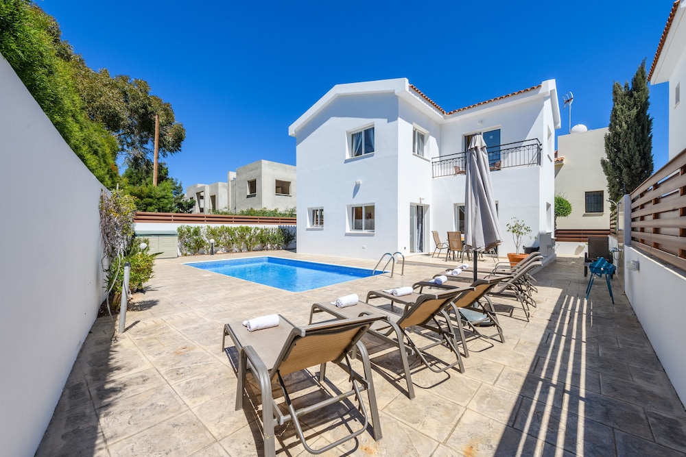 Villa Zacharia — 4-Star Luxury Hotel in Protaras, Cyprus