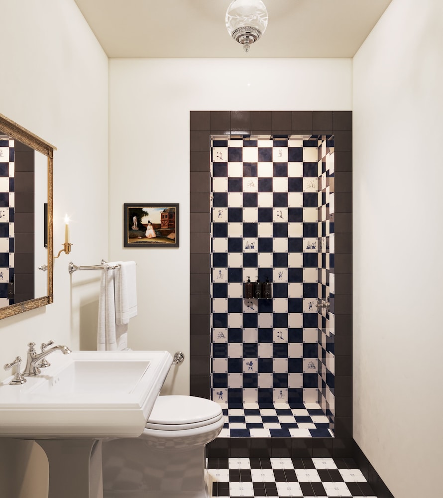 Shenandoah Mansions - photo 20
