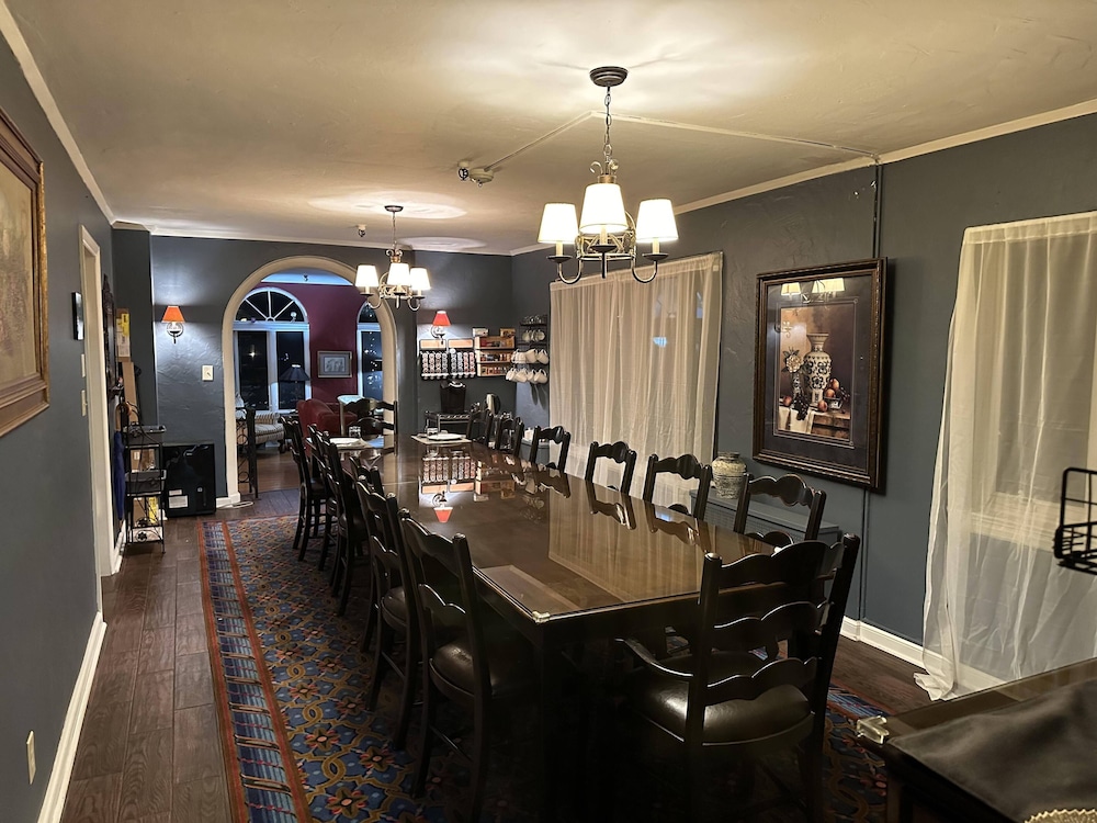 The Oaks B&B Hotel and Spiritual Center - photo 59
