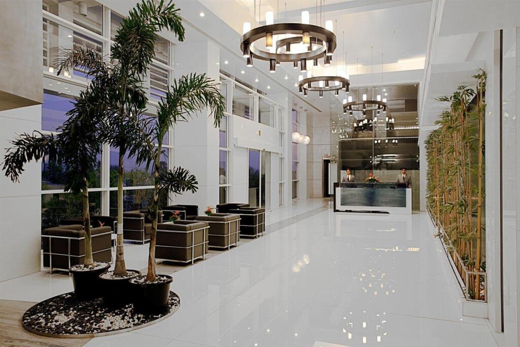St Laurn Business Hotel — Pune