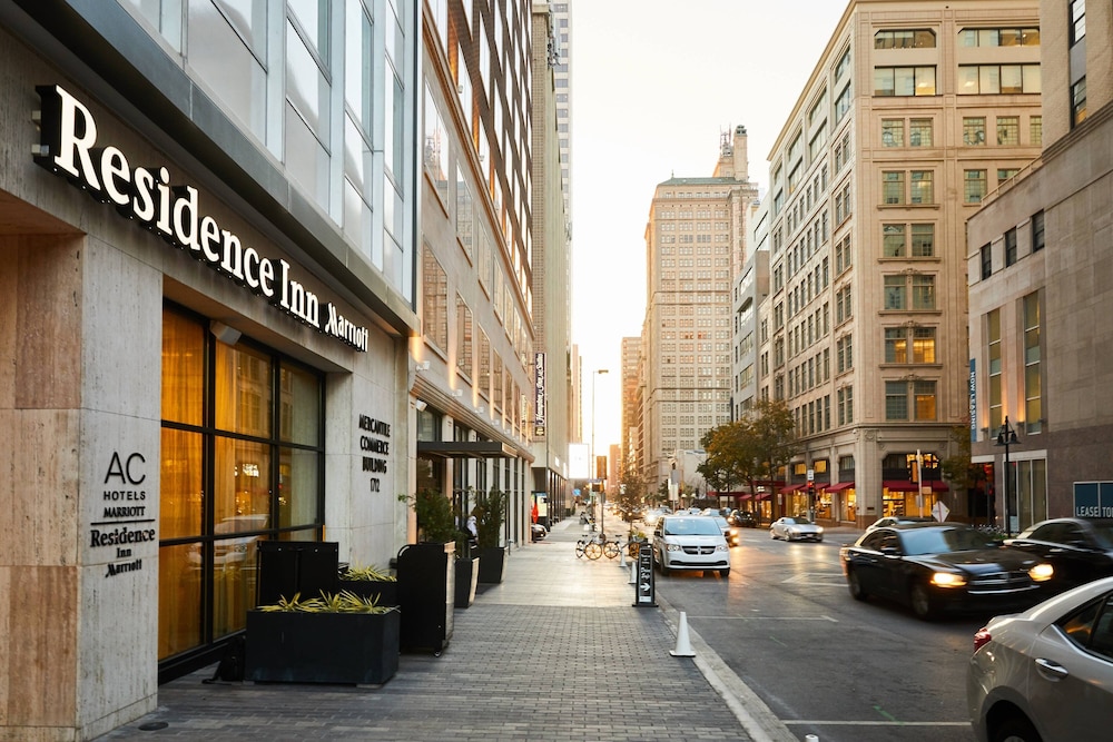 Residence Inn by Marriott Dallas Downtown - photo 33