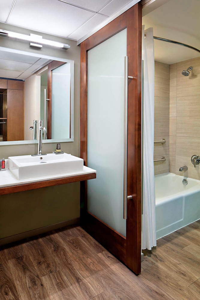 San Antonio Marriott Northwest Medical Center - photo 19