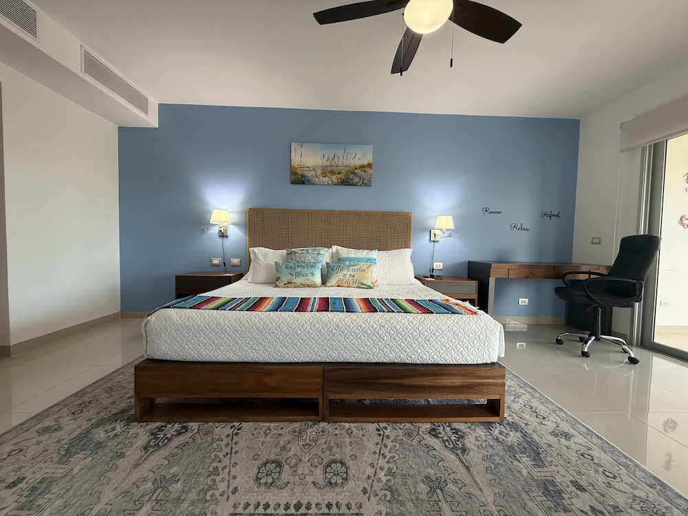 NEW Casa Paradise Ocean View apts — 4-Star Luxury Hotel in Playa Del Carmen, Mexico