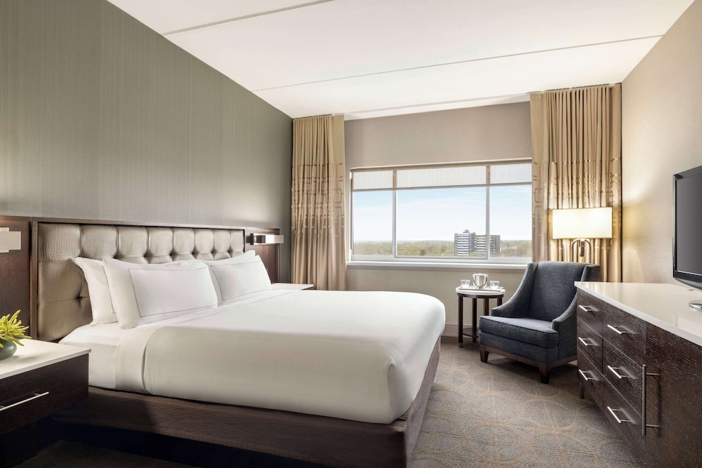 Hilton Philadelphia City Avenue - photo 20