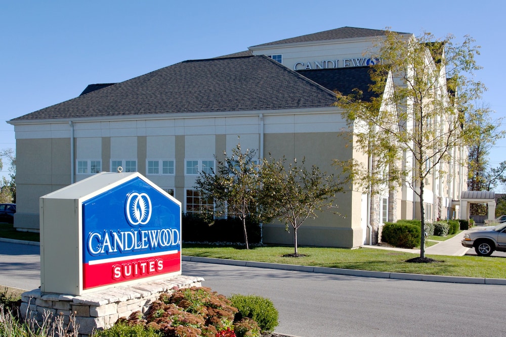 Candlewood Suites Polaris by IHG - photo 26