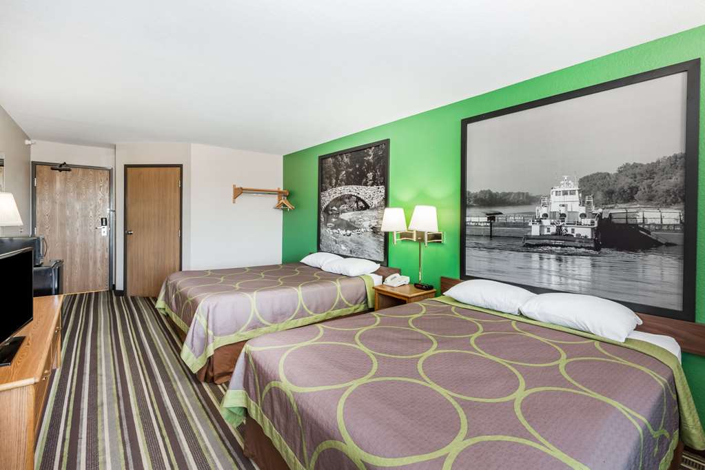 Super 8 by Wyndham Sioux City South - photo 13
